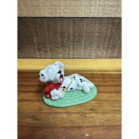 DISNEY ORNAMENT"Waiting For Santa" Dated 1998 101 Dalmatians Rare Grolier In Box - Picture 1 of 6